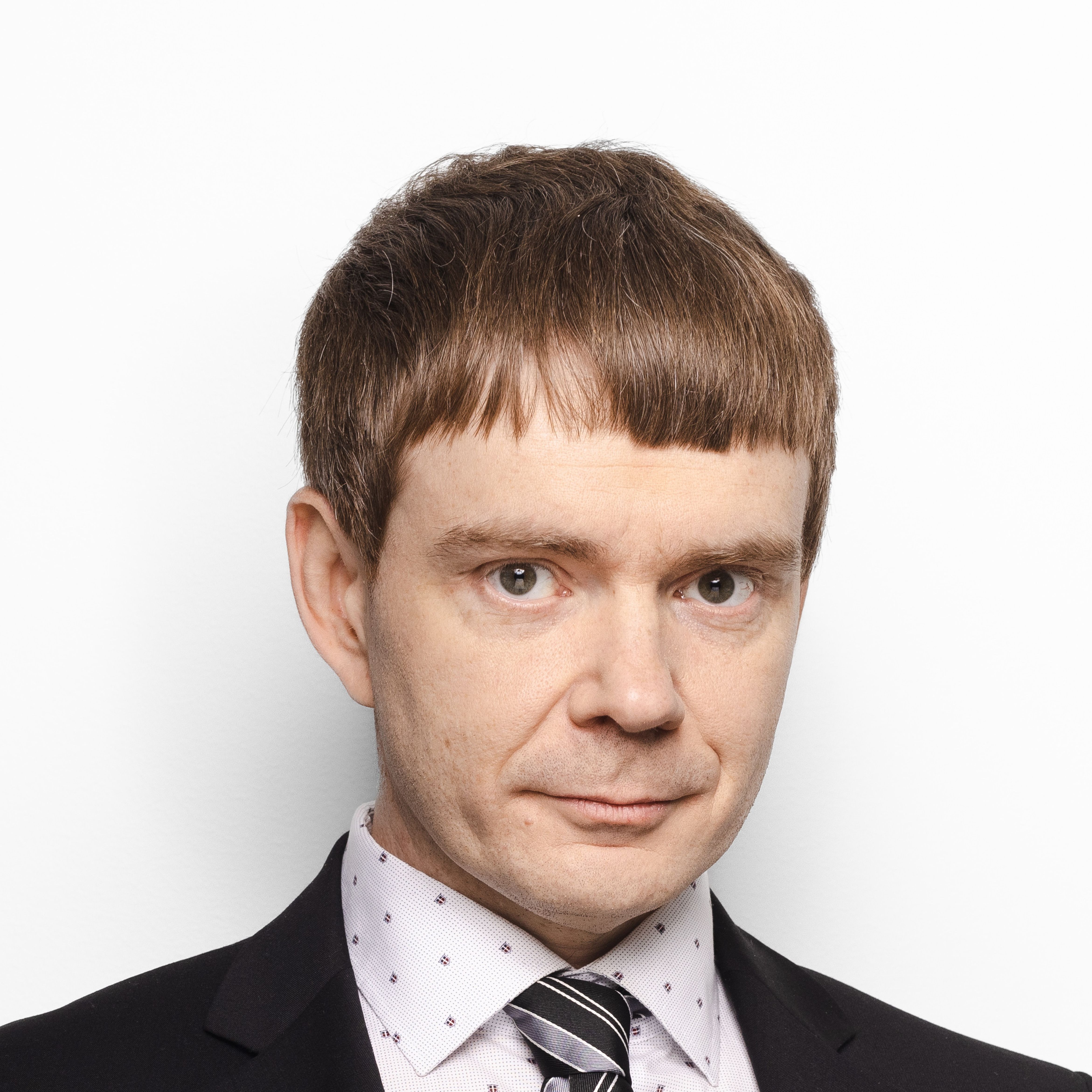 Dan Bogdanovi portreefoto