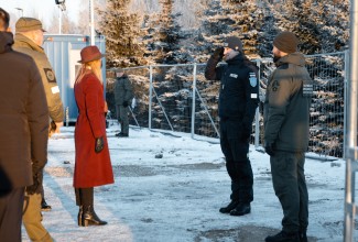 Kaja Kallas ja ESTPOL5 Leedu-Valgevene piiril 8. detsembril 2021