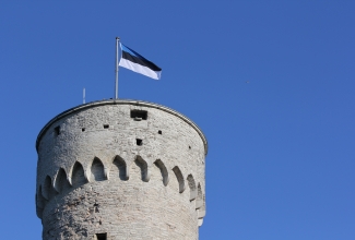 Eesti lipp Pika Hermanni tornis