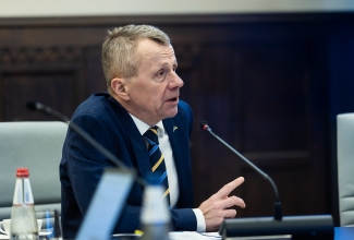 Jürgen Ligi kabinetinõupidamisel